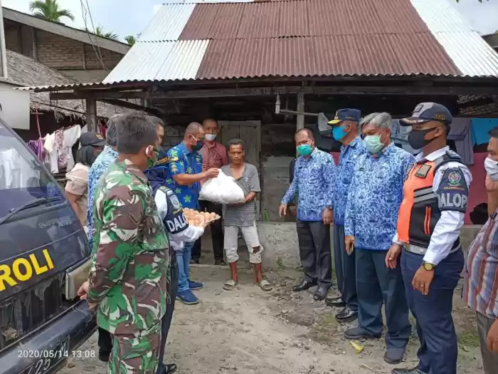 Korpri Deliserdang Salurkan 100 Paket Sembako kepada Masyarakat di Sibolangit
