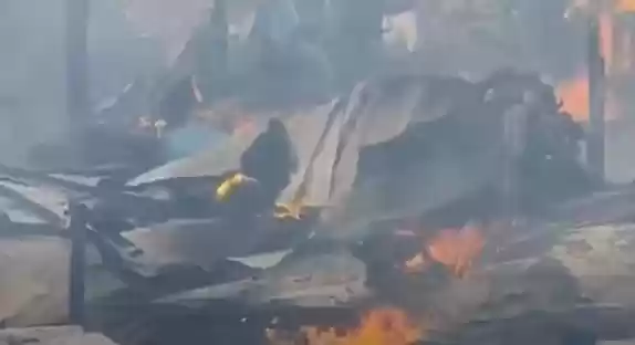 Tak Menemui Kekasih, Nekad Membakar..Kenapa...?  