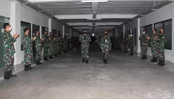 Diiringi Lagu Selamat Datang, Pangkogabwilhan II yang Baru Disambut Prajurit Kogabwilhan II