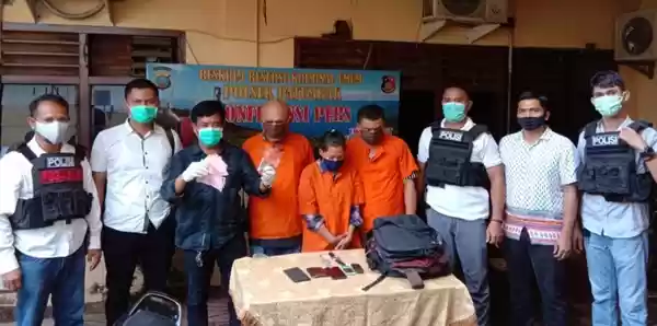 Polisi Bekuk Komplotan Hipnotis Modus Kusuk Penumpang Angkot di Medan