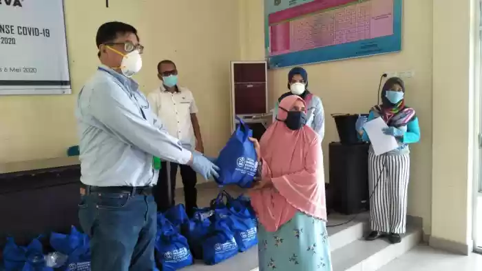 YAFSI dan Corteva Salurkan Bantuan Untuk Lansia Terdampak Corona