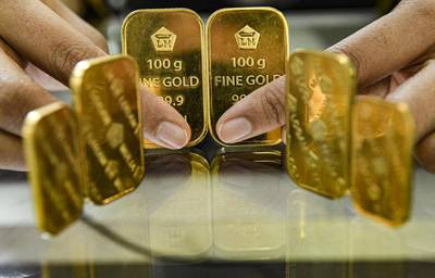 Koreksi Harga Emas Dipicu Oleh Penguatan Dolar