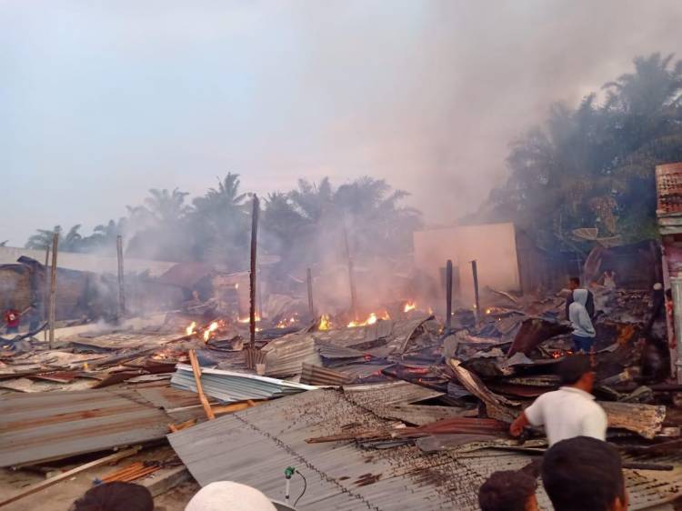 Delapan Rumah Warga Terbakar di Hutabayuraja Simalungun, Ini Daftarnya