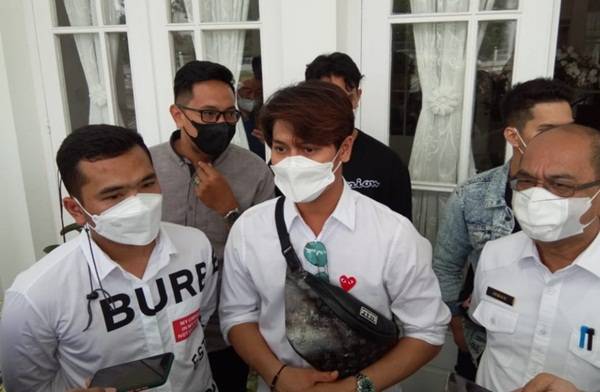 Bertemu Gubernur Sumut, Rizky Billar Dapat Restu Ikut Bantu PSMS