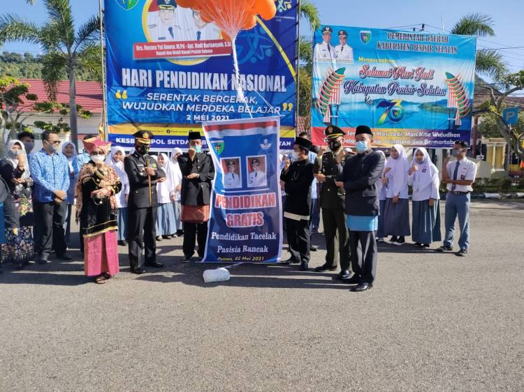 Dandim 0311/Pessel Hadiri Upacara Pendidikan Nasional