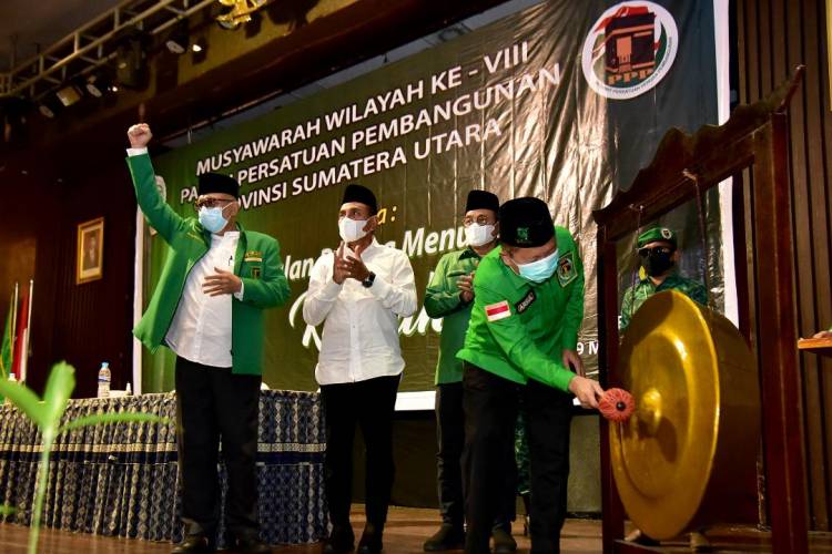 Hadiri Muswil VIII PPP Sumut, Gubernur Edy Rahmayadi Harapkan Kader Besarkan Partai Warisan Ulama