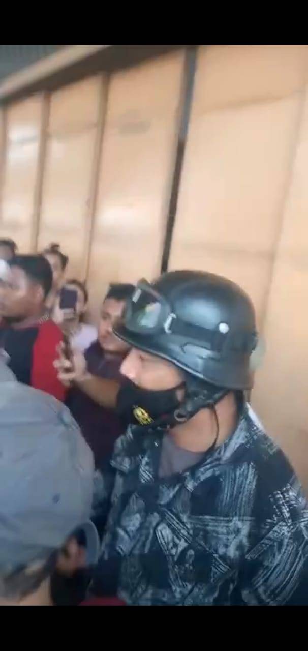 Dua Oknum Polisi Sabhara Polrestabes Medan Diduga Rampas Sepedamotor Modus COD Milik Raden