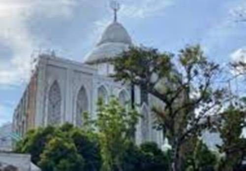 Masjid Agung Medan Gelar Shalat Idul Fitri dengan Prokes Ketat