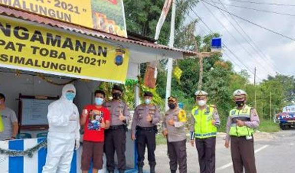 Kapolres Simalungun Pimpin KRYD di Pos Pam VI Simpang Sitahoan