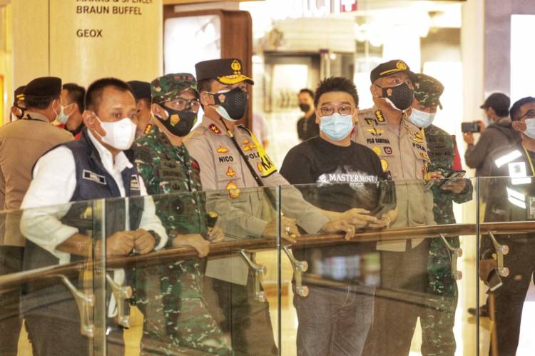 Pastikan Prokes Pusat Perbelanjaan, Forkopimda Jatim Sidak Tunjungan Plaza