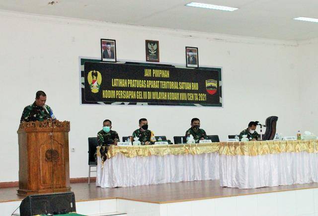 Dalam Rangka Pembekalan Pratugas Satuan BKO,  Kasdam I/BB Berikan Arahan