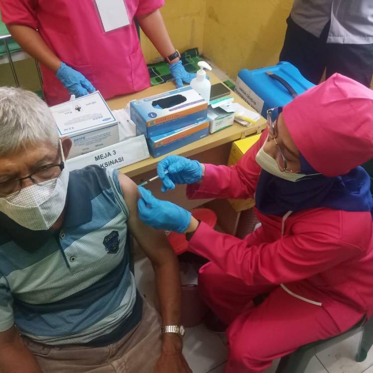 Capai 90,20% Vaksinasi Mobile Massal, Bakhtiar Ahmad Sibarani : Gerak Cepat Demi Masyarakat