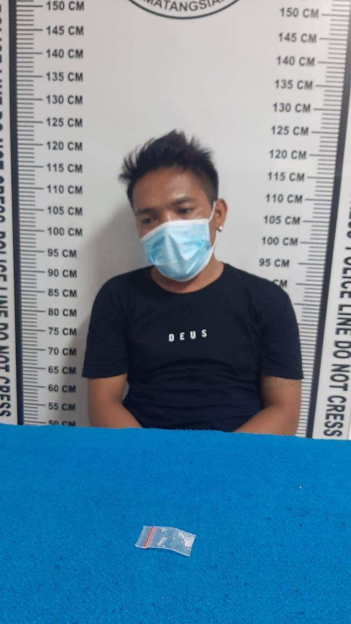 Satres Narkoba Polres Siantar Cokok Pelaku dari Pinggir Jalan