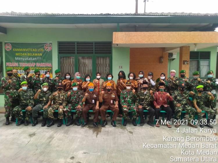 Veteran Terima Tali Asih dan Sembako