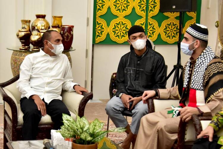 Edy Rahmayadi Sambut Baik Kunjungan  Imam Palestina Syech Mahmoud