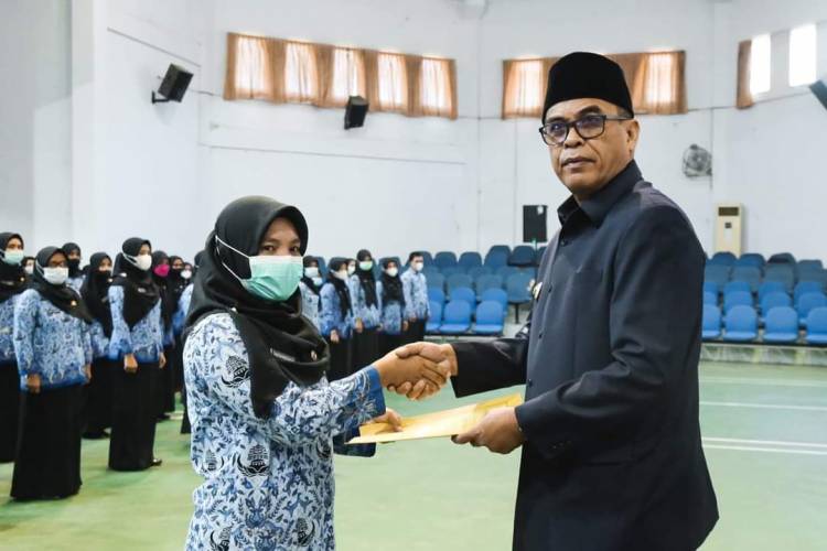 Penyerahan SK, Bupati Madina Minta ASN Jadi Agen Perubahan