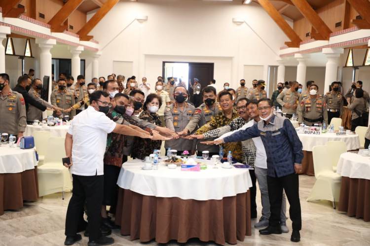Kabaharkam Polri Gelar FGD Peningkatan Pengamanan Destinasi Wisata Super Prioritas Danau Toba