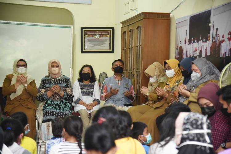 Nawal Lubis Terus Kampanyekan Anti Diskriminasi