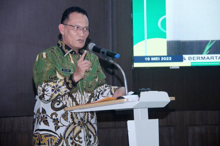 Afifi Lubis Tutup Pelatihan  Kepemimpinan Administrator dan Pengawas