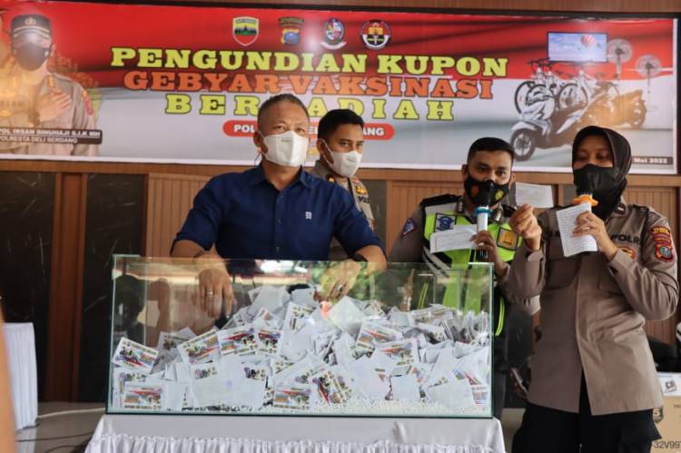 Polresta Deli Serdang gelar Penarikan  Undian Door Prize  Gebyar Vaksinasi Presisi secara live