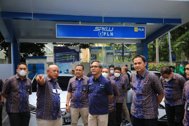 Direksi PLN ke Sumut Pastikan Kehandalan Jaringan listrik dan Cek Fasilitas Electrifying Lisfestyle