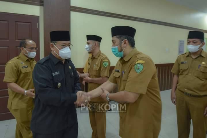 42 Pejabat Fungsional Hasil Penyetaraan Jabatan Pemko Padangsidimpuan Dilantik