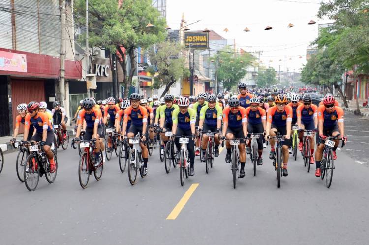 Event Sepeda Tahunan Bromo KOM Challenge 2022 Start dari Mapolda Jatim