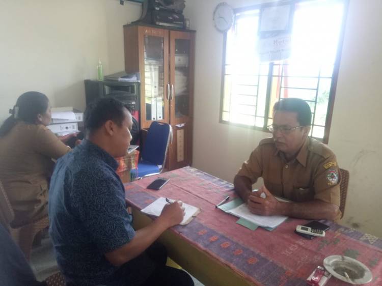 Terdampak Covid-19, 57 Warga Desa Simanobak Kabupaten Toba Dibagikan BLT