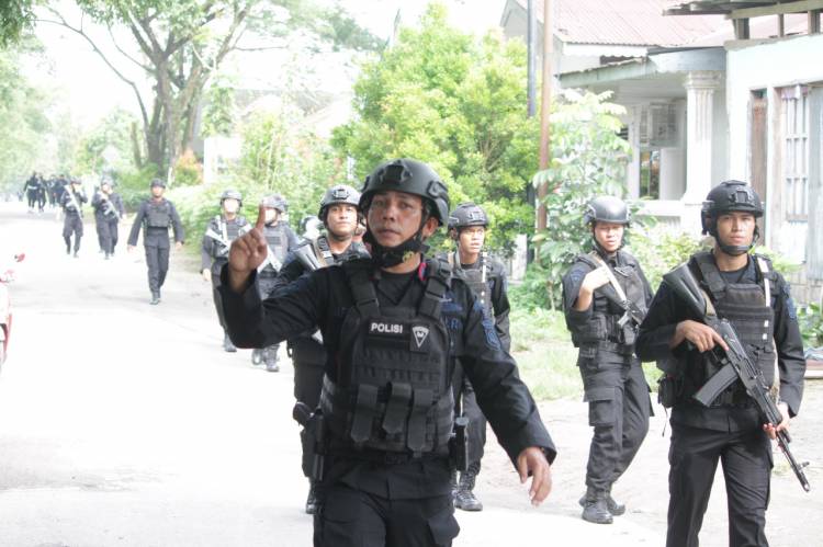 Genjot Fisik, Personil Batalyon A Brimob Sumut Lakukan Speed Mars