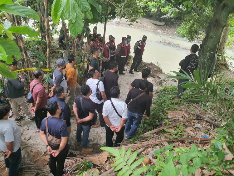 Penyisiran di Lokasi Penemuan Potongan Kaki Manusia
