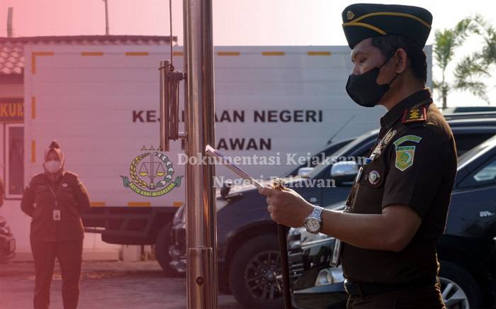 Kajari Belawan Pimpin Upacara Harkitnas dan Ajak Jajaran Bangkit Bersama Pulihkan Ekonomi Nasional