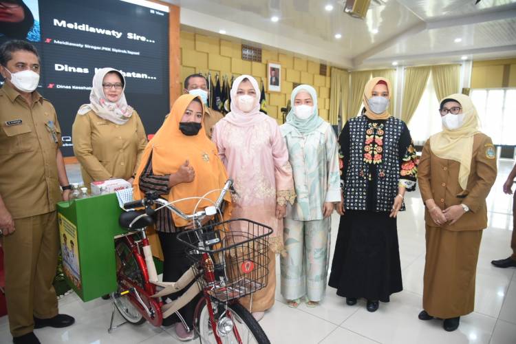 Peringatan Hari Jamu Nasional Ke-14 Tahun, Nawal Lubis Harapkan Jadi Momentum Kebangkitan Jamu di Sumut