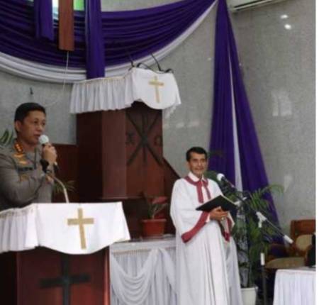 Kapolrestabes Medan Ajak Jemaat Gereja HKBP Pabrik Tenun Jaga Kamtibmas