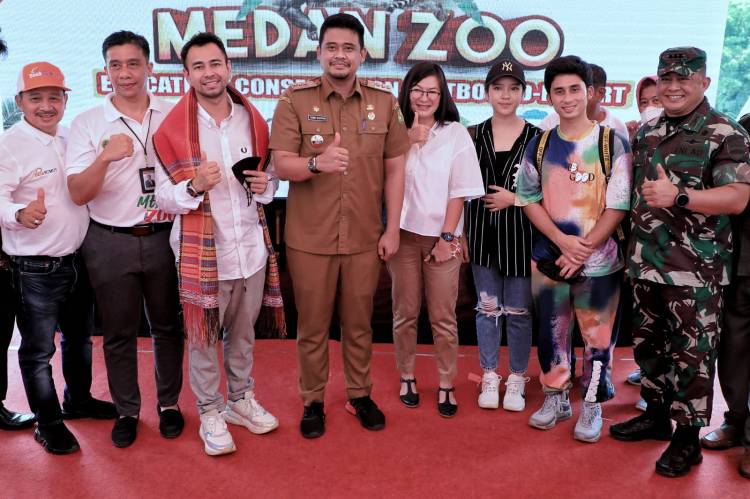 Bersama Bobby Nasution Kunjungi Medan Zoo, Raffi Ahmad Bocorkan Akhir Tahun Akan Ada Wahana Salju