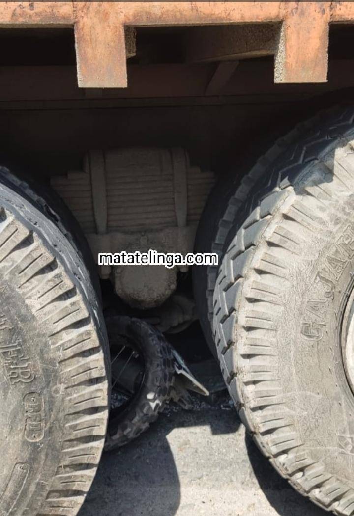 Truck Tronton Sorong Dan Lindas KLX