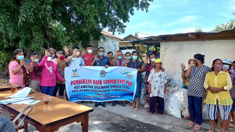 Program Keluarga Harapan, Bank Sampah  di Kecamatan Sigumpar