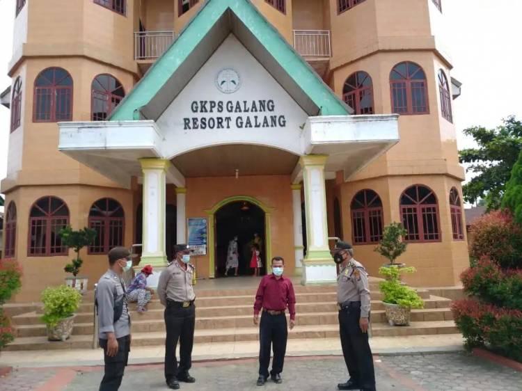 Polri Hadir Berikan Kenyamanan Dalam Pelaksanaan Ibadah Gereja