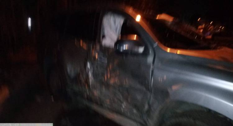 Tabrakan dengan Expander, Pajero Sport Terguling di Jalan