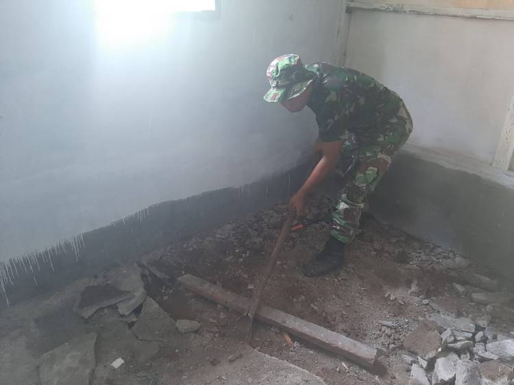 Rehab RTLH, Satgas TMMD Kodim Deliserdang Lakukan Pekerjaan Tahap Akhir