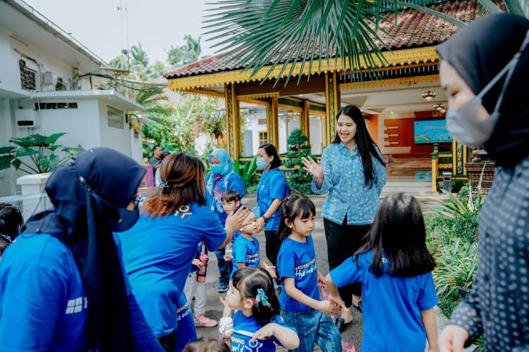 Bobby Nasution & Ny Kahiyang Ayu Sambut Hangat Study Tour Playgroup Sekolah Highscope Indonesia