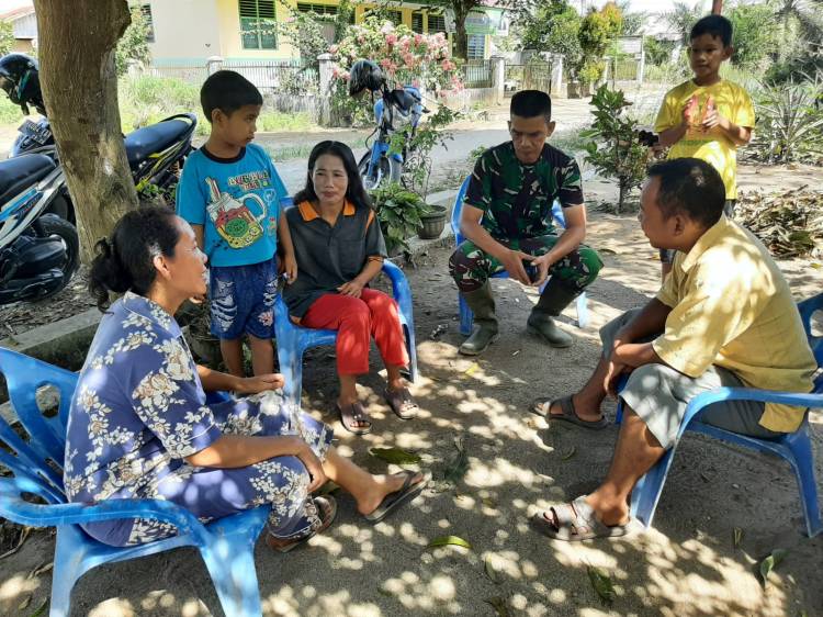 Tak Hanya Pekerjaan Fisik, Satgas TMMD 116 Kodim 0204/DS Juga Aktif Gelar Komsos dengan Warga