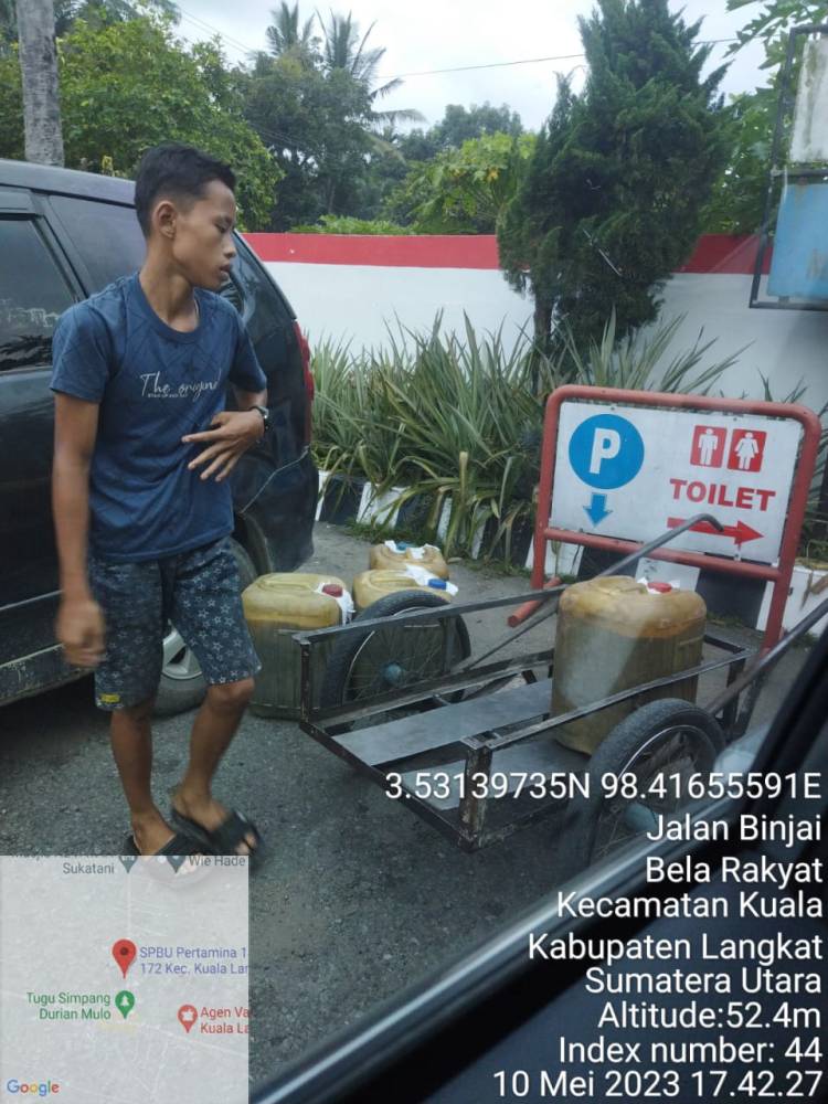 LAPOR !!! SPBU Kuala Dijepret Jual BBM Jerigen, Pertamina dan APH Bungkam...???