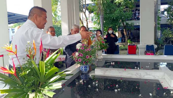 Mendaftar Jadi Bakal Calon Anggota DPD RI, Parlindungan Purba Tak Pernah Lupa 'Petuah' Orang Tua
