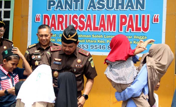 Rangkaian HUT Persaja, Kejati Sulteng Berbagi Kasih ke Panti Asuhan