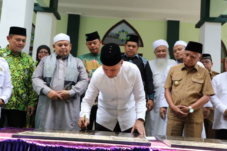 Masjid Istiqomah Al-Musannif  ke-31  di Air Joman Diresmikan