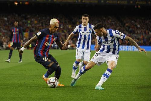 Meski Kalah dari Real Sociedad, Barcelona Angkat Trofi