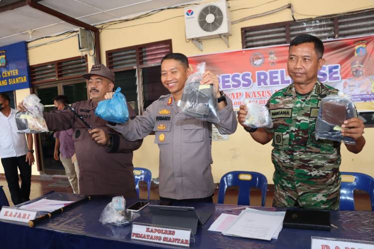 13 Pria Terduga Penyalahguna Narkoba Diamankan Kodim 0207/Simalungun dan Diserahkan ke Polres Siantar