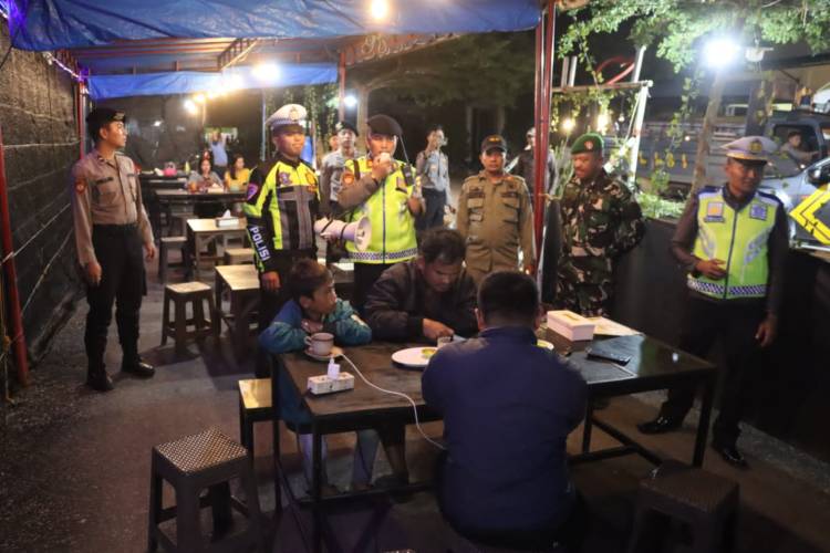 Polres Pakpak Bharat Lakukan Patroli Gabungan Jelang Mayday