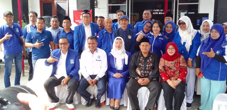 Daftarkan Bacaleg ke KPU, PAN Kota Binjai Targetkan 5 Kursi