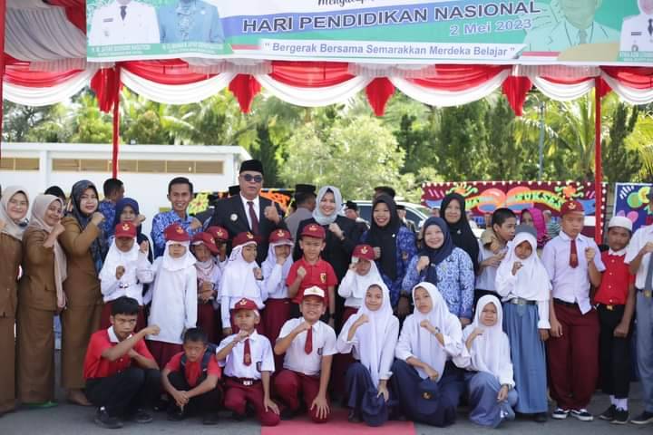 Bupati Madina Pimpin Upacara Peringatan Hardiknas Tahun 2023